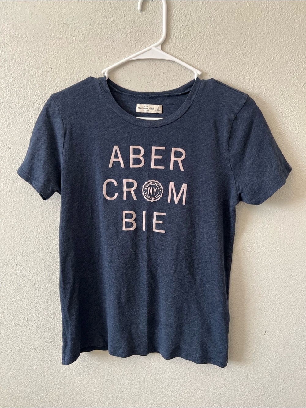 Y2K Abercrombie & Fitch Fitted Graphic T-Shirt Heathered Navy Preppy Vintage